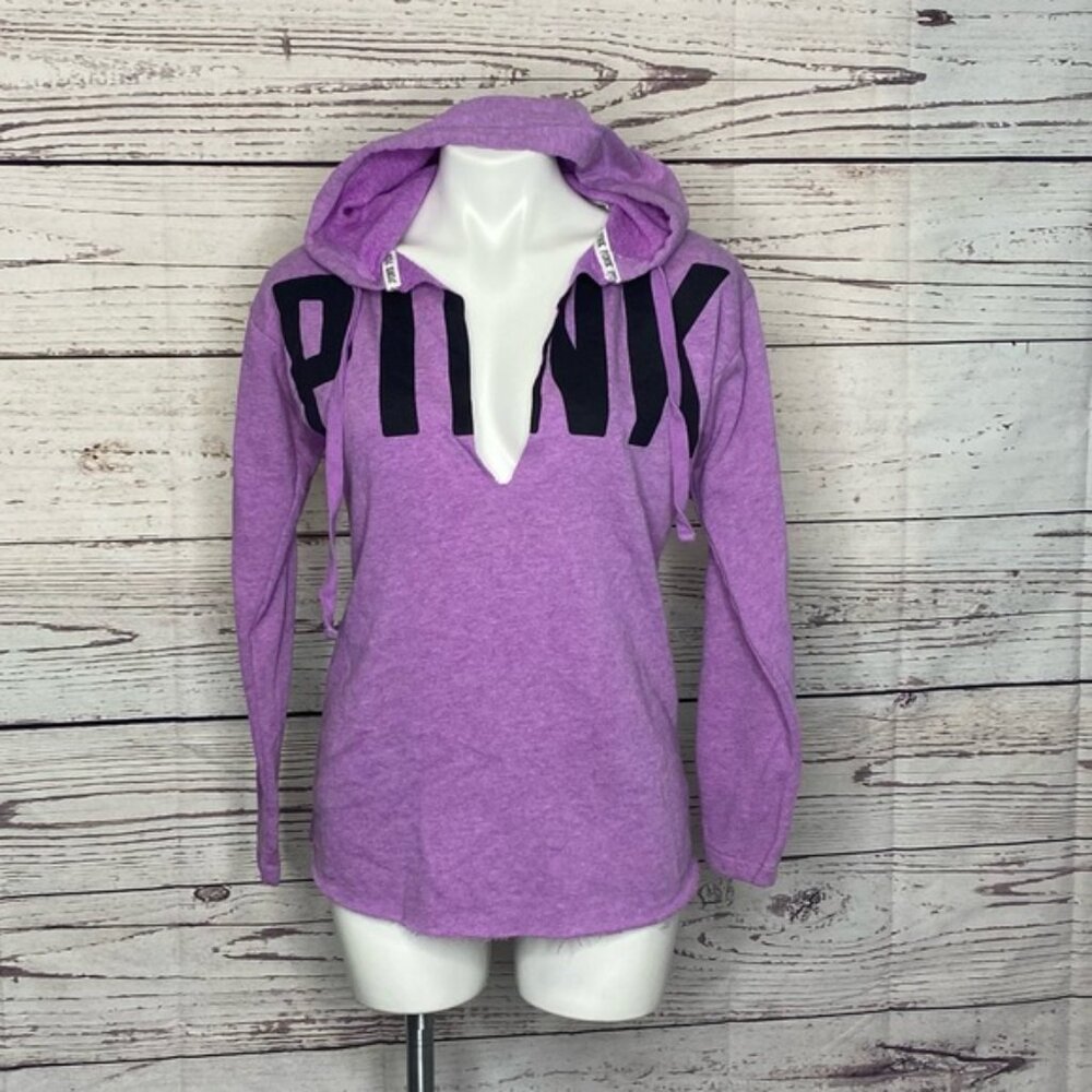PINK Victoria’s Secret pullover hoodie